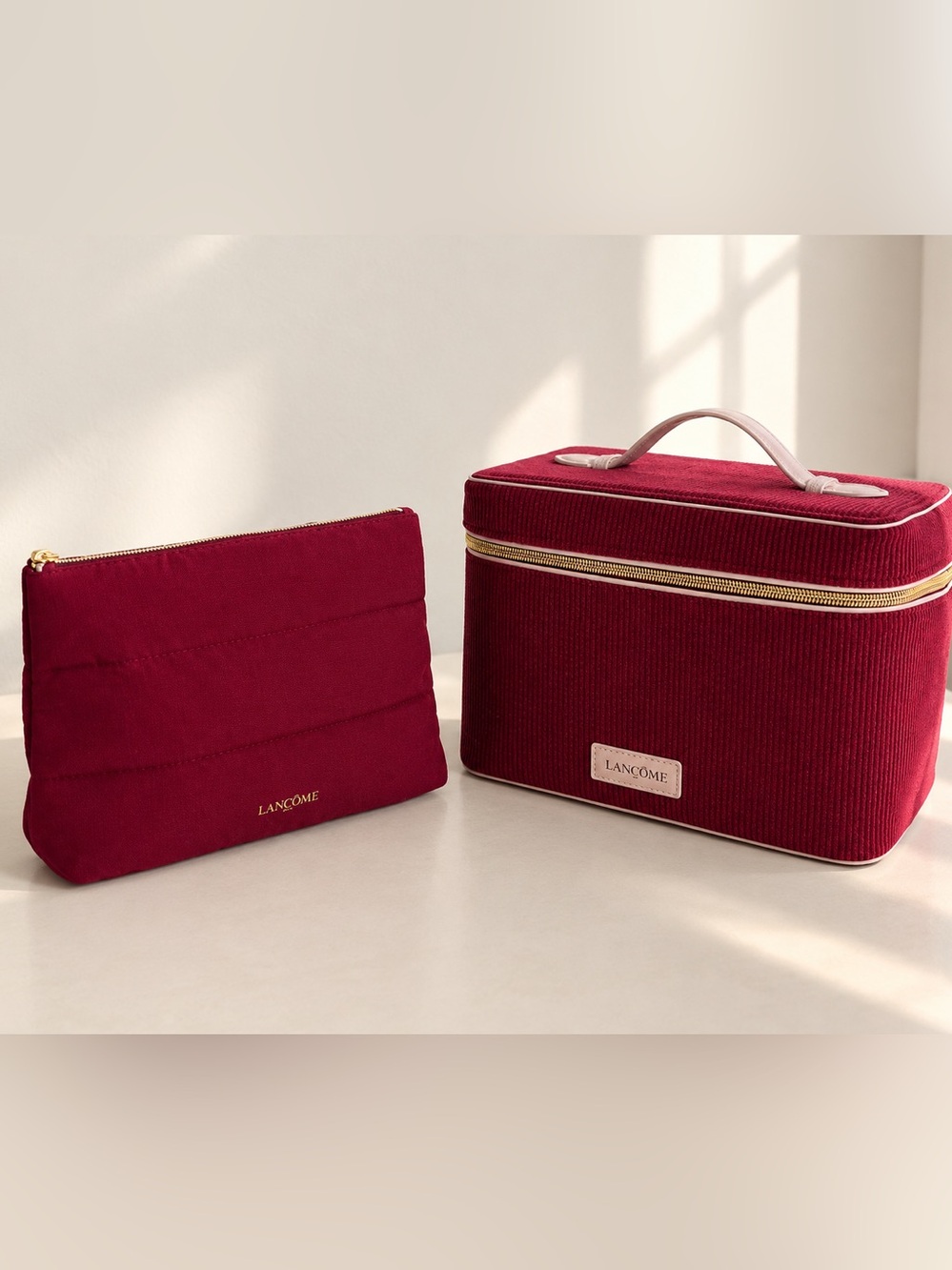 Lancôme Cosmetic Case and Cosmetic Bag Set